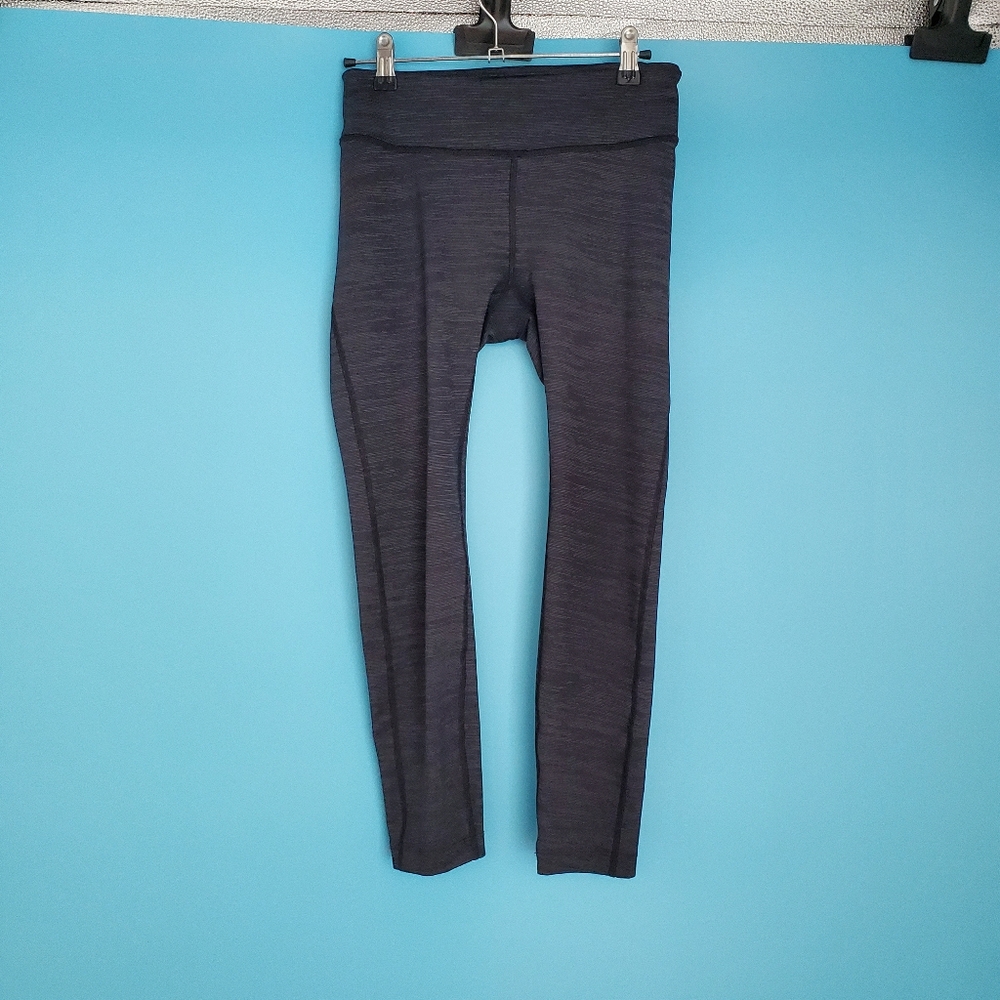 Outdoor Voices Leggings Size Small Cropped Mid Rise